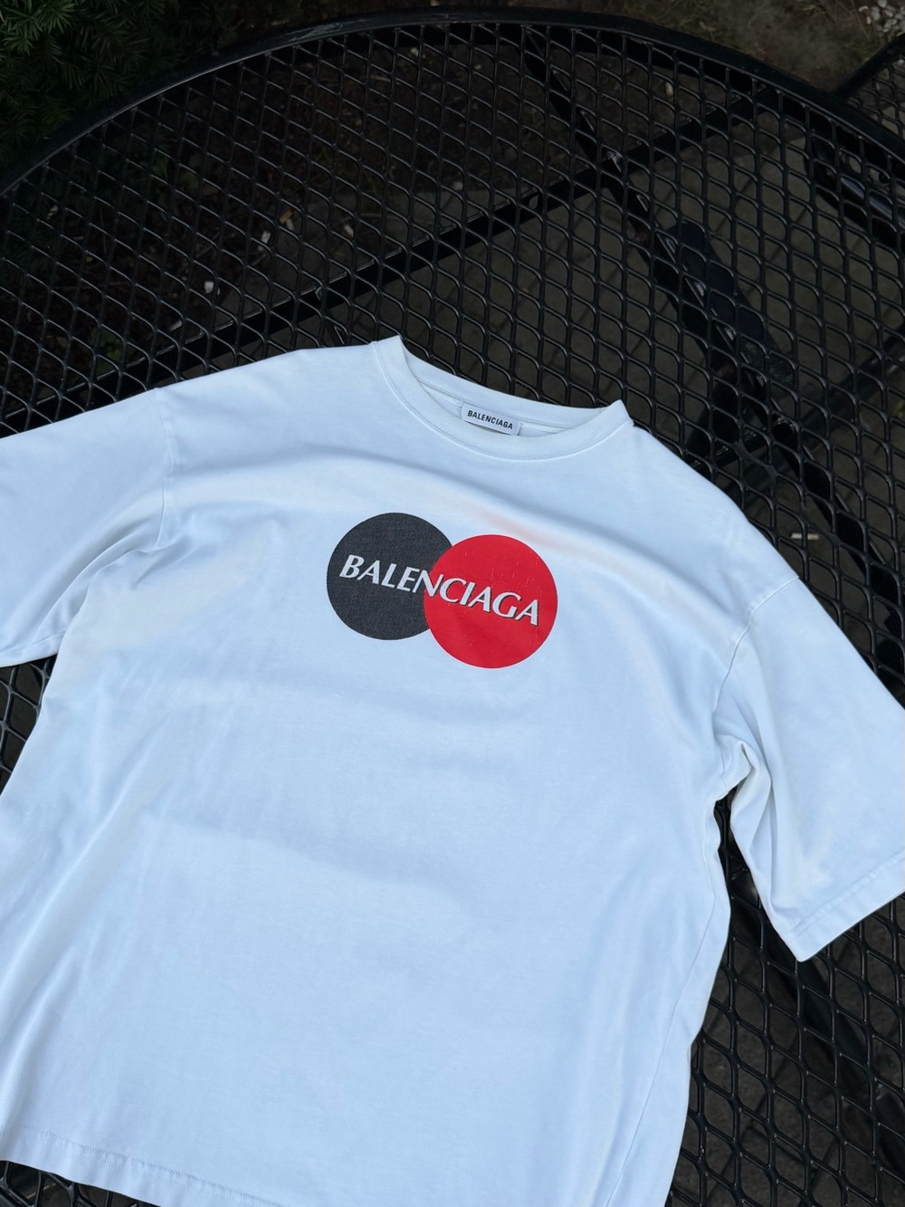 Balenciaga White Short-Sleeve Tee with Red & Black Logo xs oversize real m overs